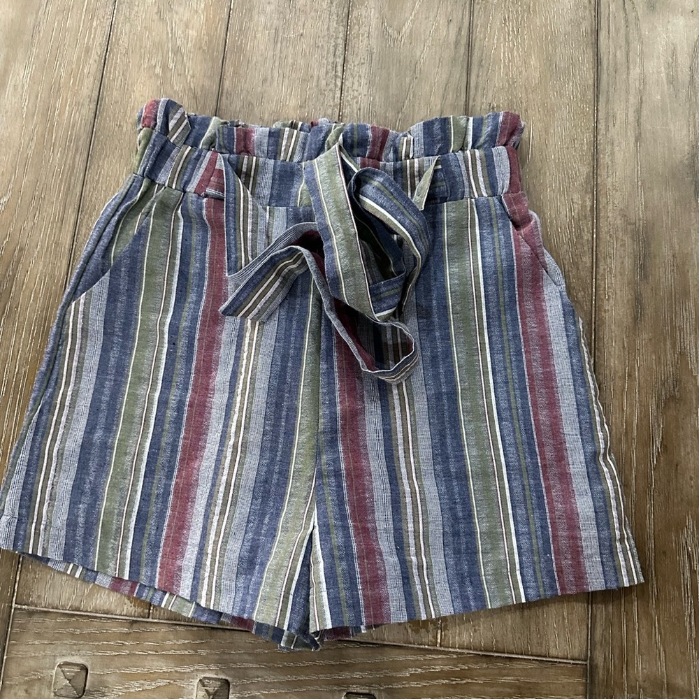 Entro Striped Shorts NWT
